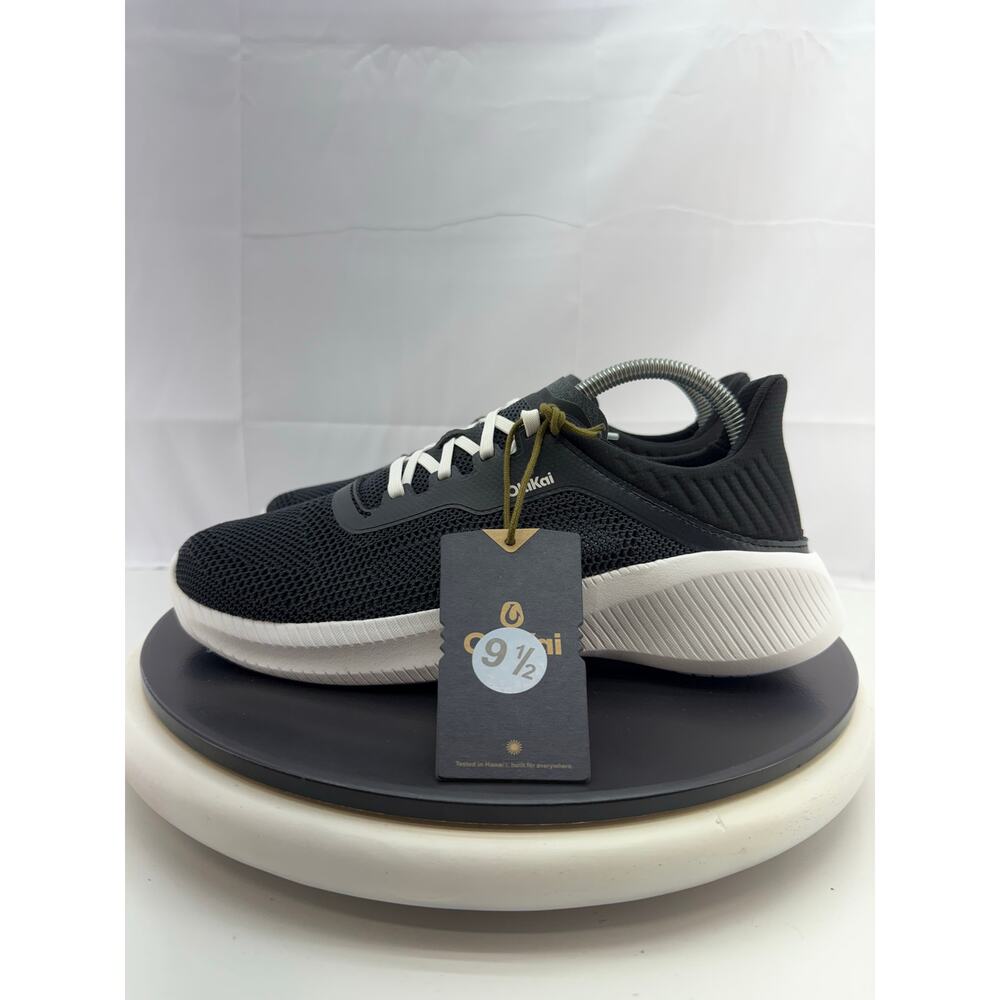OluKai Island‎ Hopper Womens Size 9.5 Travel Ready Black White Shoes Sneakers